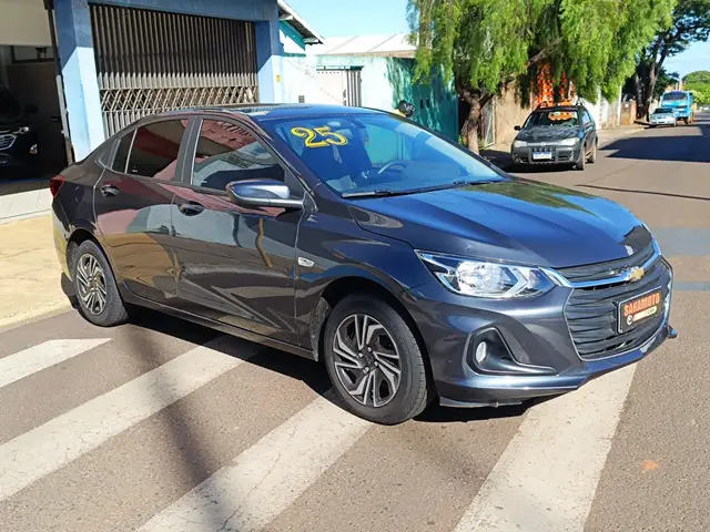 Carro Chevrolet Onix 2025 LT 1.0
