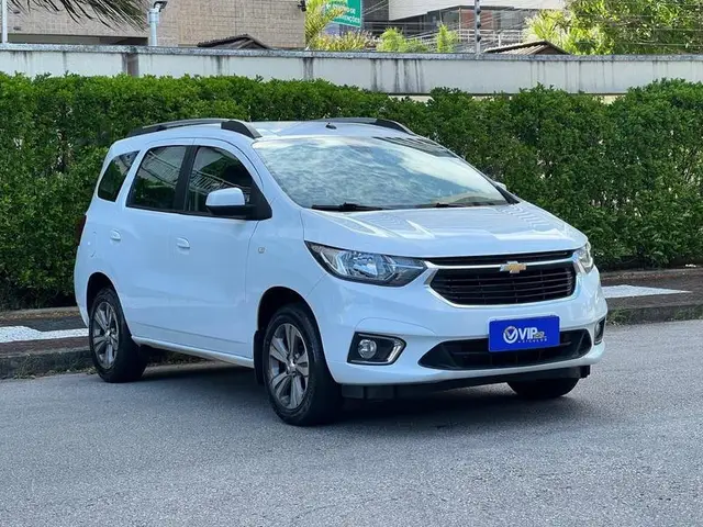 Carro Chevrolet Spin 2024 Premier 1.8 (Aut.)