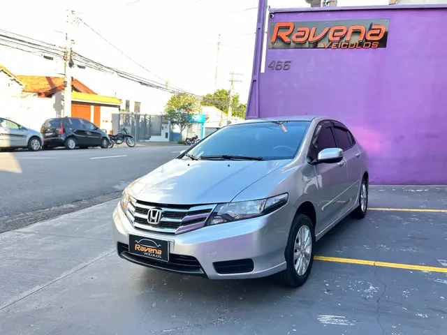 Carro Honda City 2013 LX 1.5 16V (flex)