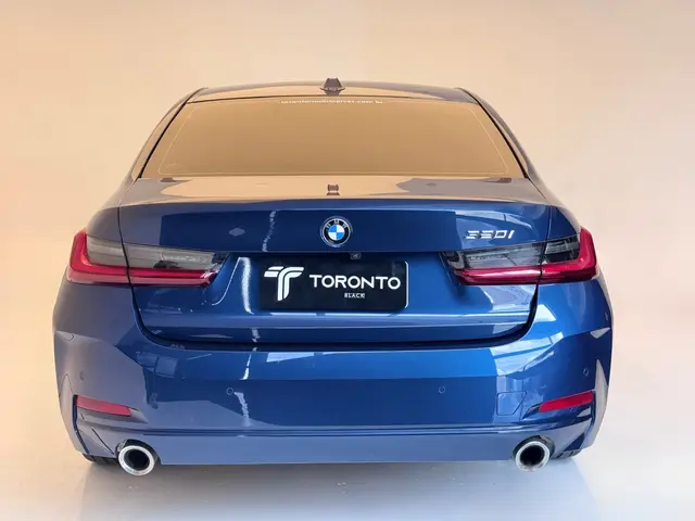 Carro BMW 320i 2023 M Sport 2.0 Turbo (Aut.)