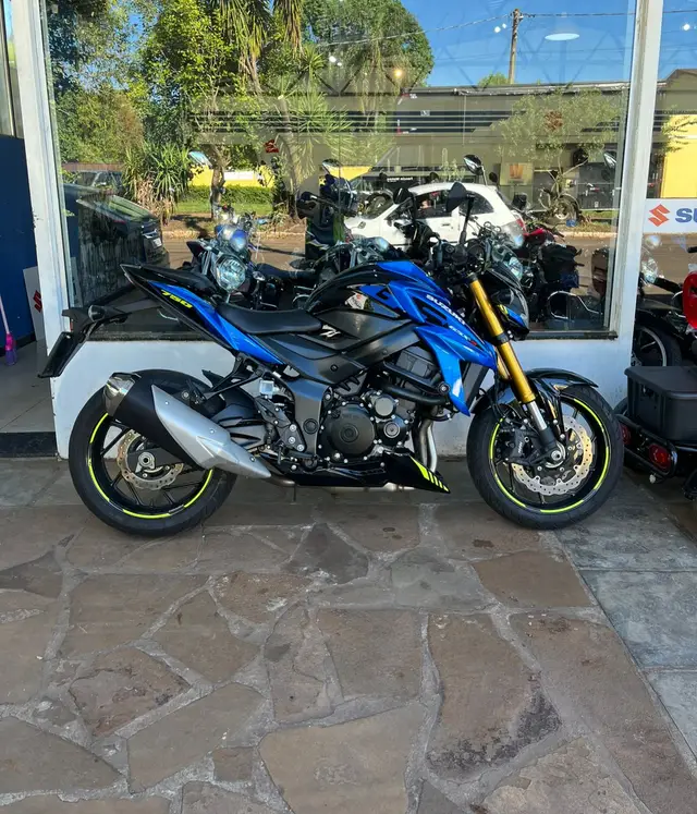 Moto Suzuki GSX-S 750 2024 GSX-S750