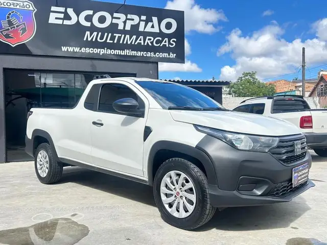 Carro Fiat Strada 2023 Endurance 1.4 Cabine Plus (Flex)