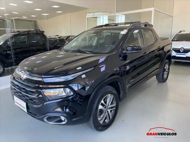 Carro Fiat Toro 2018 Freedom 2.4 TigerShark AT9 (Flex)