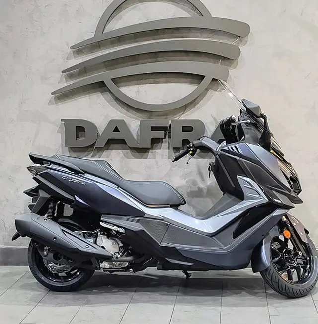 Moto Dafra Cruisym 2026 300 ABS
