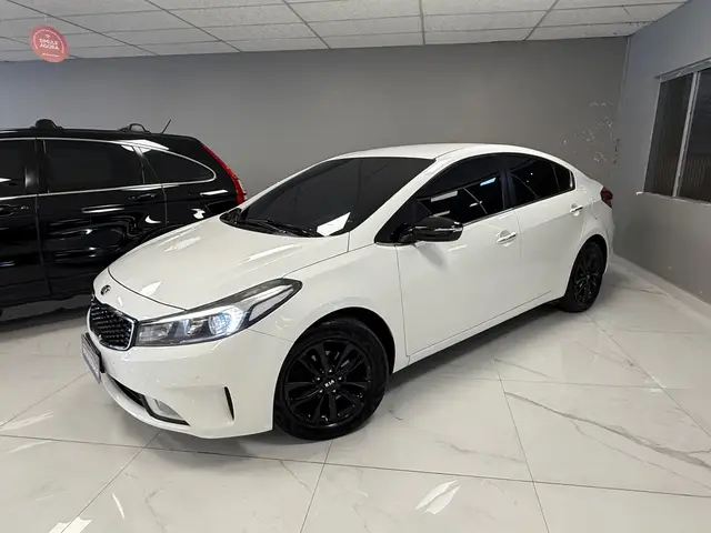 Carro Kia Cerato 2017 SX 1.6 (Aut) (Flex)