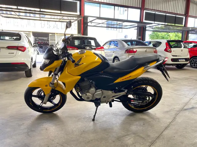 Moto Honda CB 300R 2012 Edição Especial