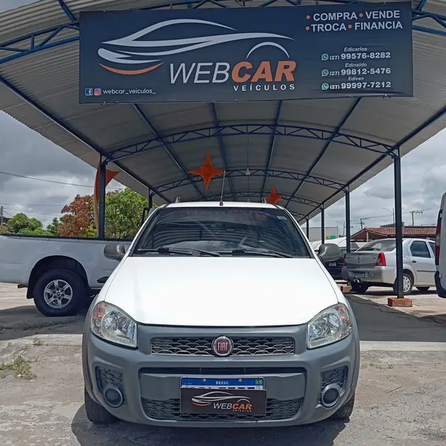 Carro Fiat Strada 2016 Working Celeb.1.4 Fire Flex 8V CS