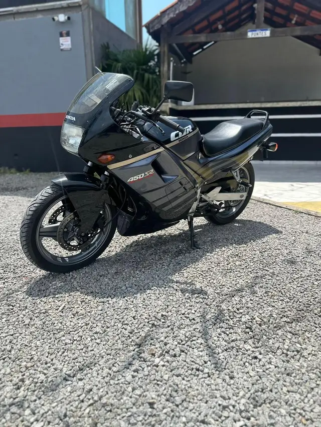 Moto Honda CBR 450 1989 SR