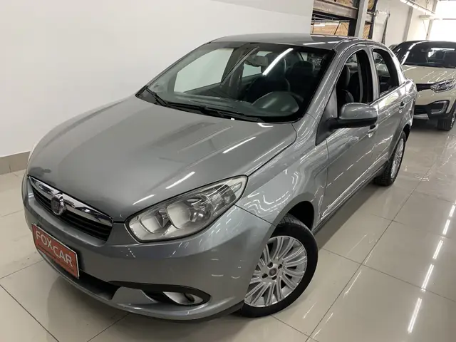 Carro Fiat Grand Siena 2013 Essence 1.6 16V (Flex)