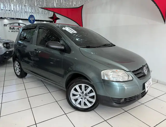 Carro Volkswagen Fox 2010 1.0 8V (Flex) 2p