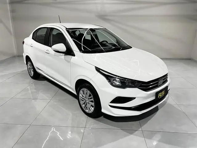 Carro Fiat Cronos 2025 Drive 1.3