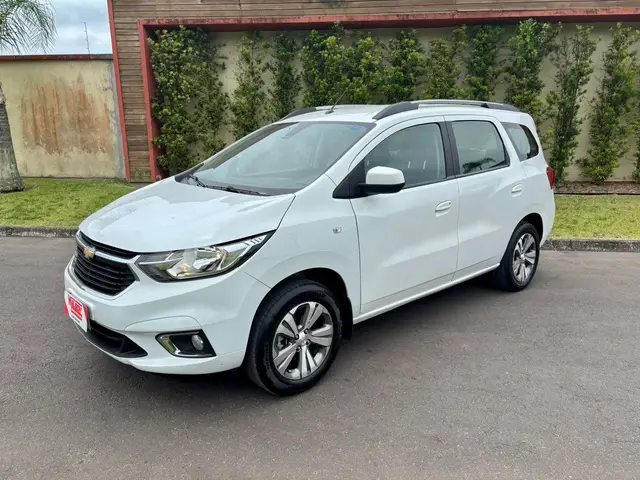 Carro Chevrolet Spin 2024 Premier 1.8 (Aut.)