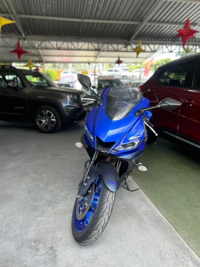 Moto Yamaha YZF R3 2023 ABS