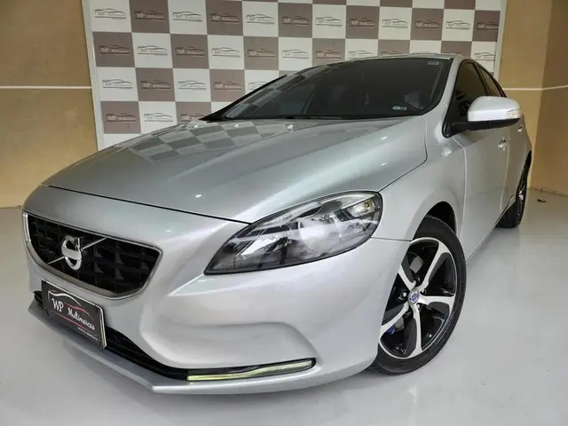 Carro Volvo V40 2013 T4 Dynamic