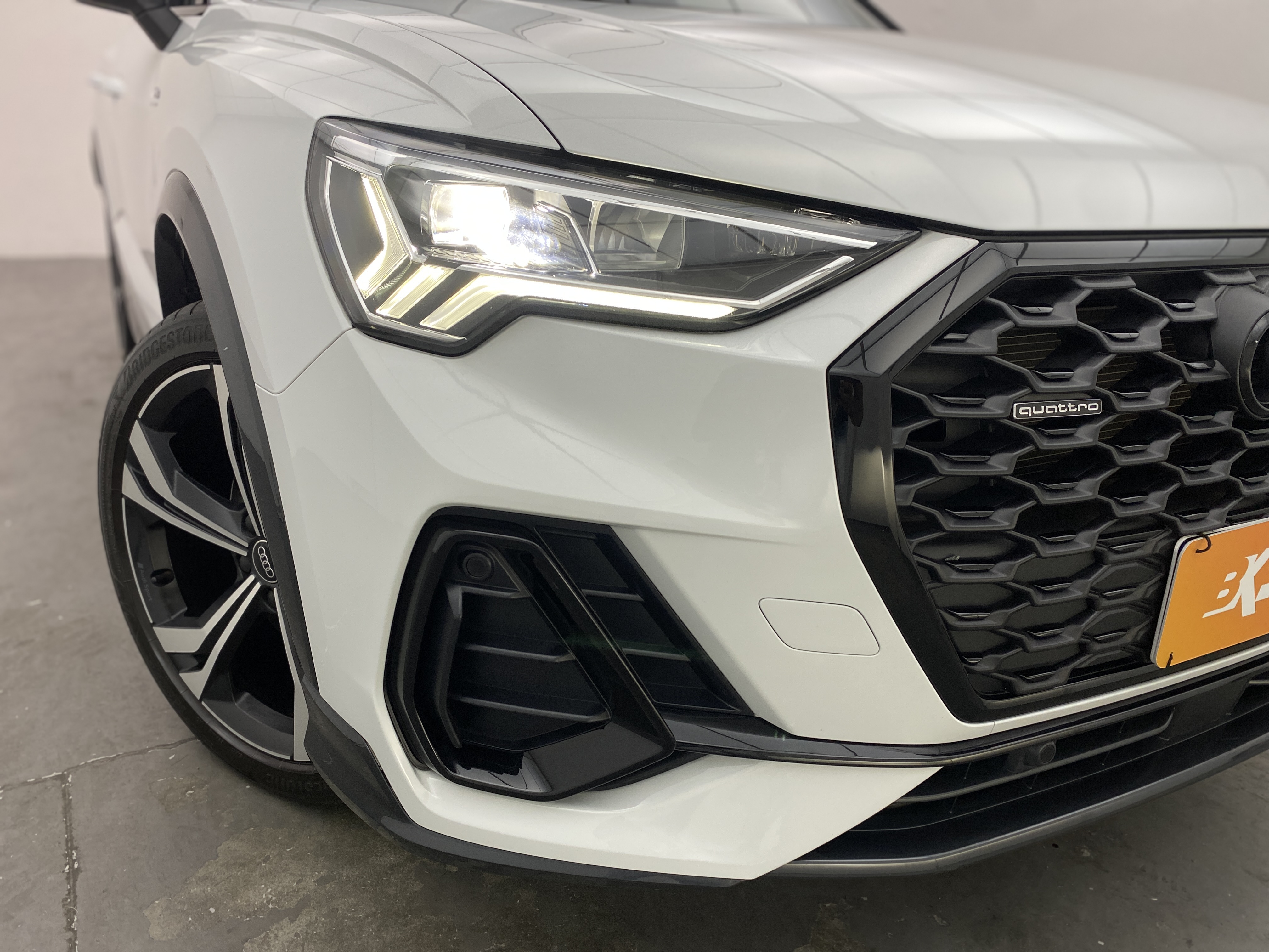 audi q3 sportback performance black 2.0