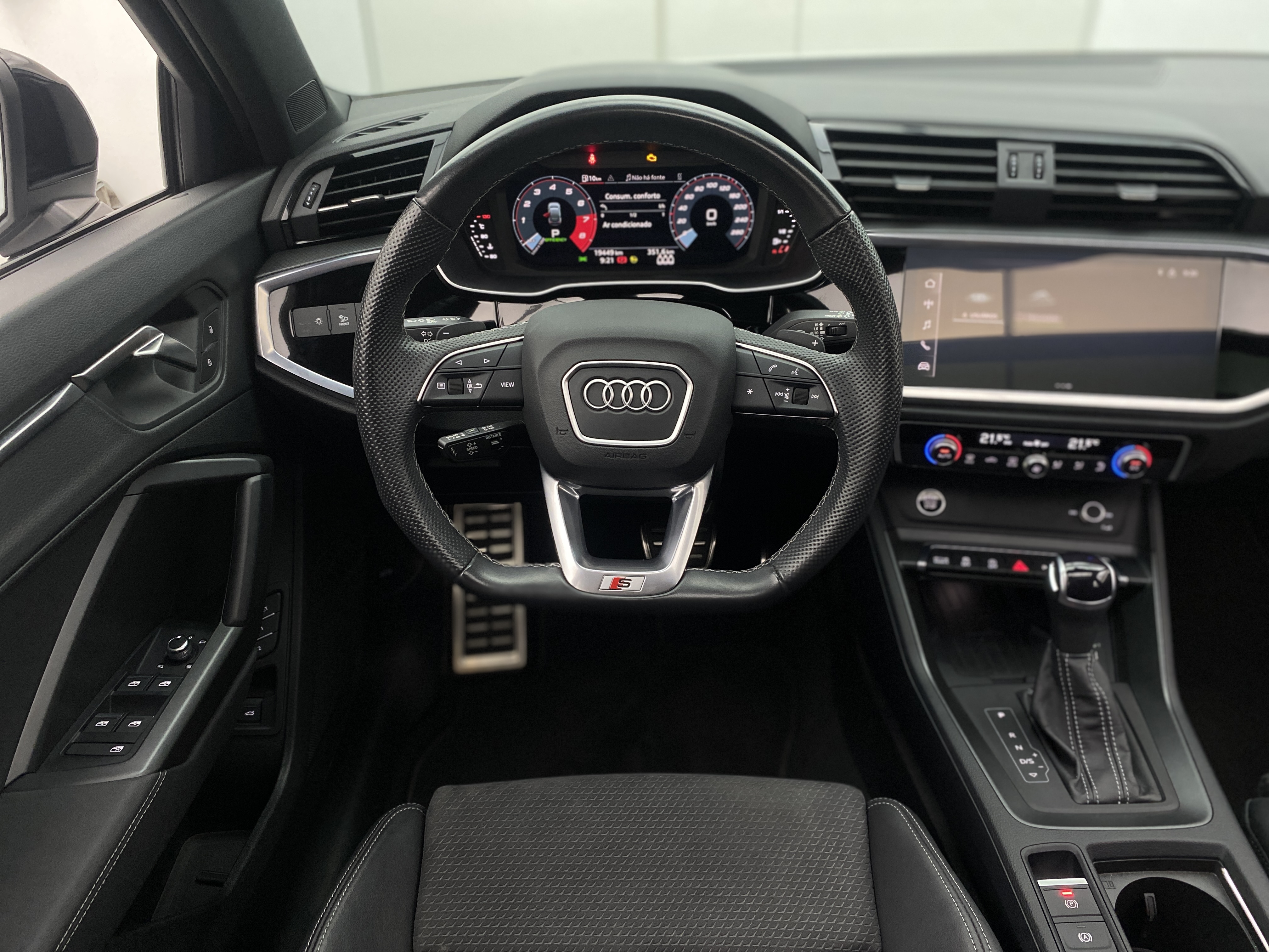 audi q3 sportback performance black 2.0