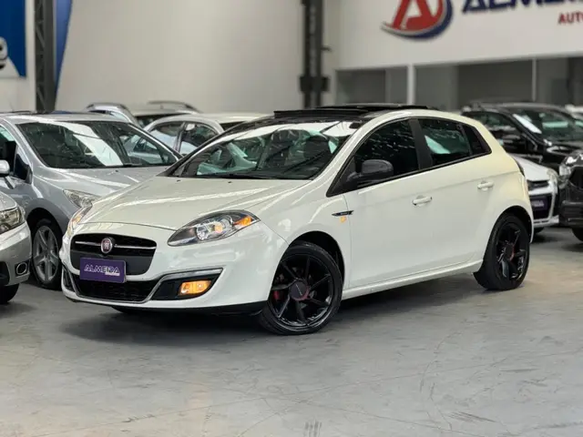 Carro Fiat Bravo 2016 Essence 1.8 16V Dualogic (Flex)