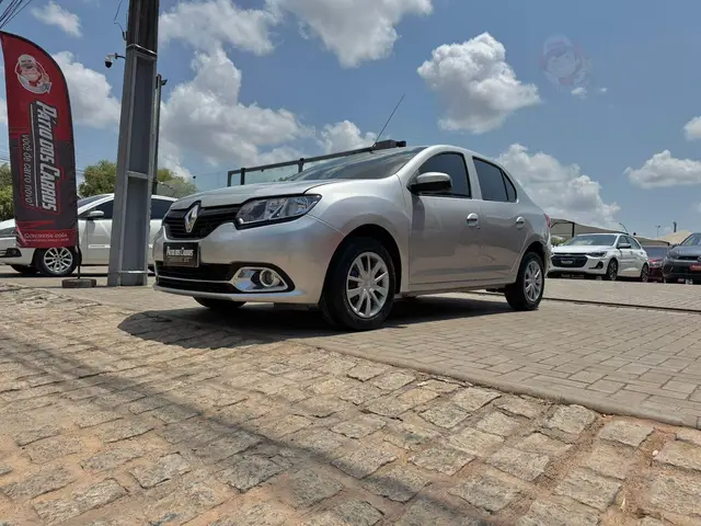 Carro Renault Logan 2015 Expression 1.0 16V (flex)