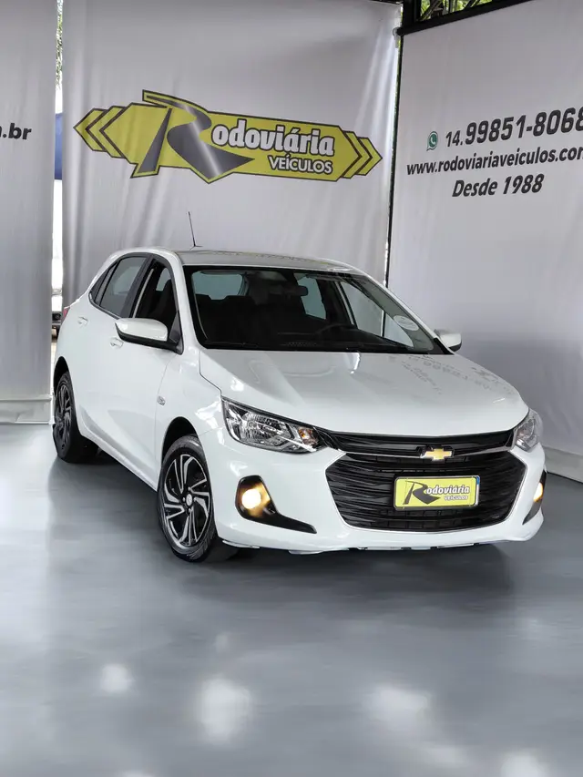 Carro Chevrolet Onix 2024 LT 1.0