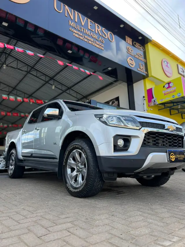 Carro Chevrolet S10 Cabine Dupla 2023 LTZ 2.8 Turbodiesel (Aut.)