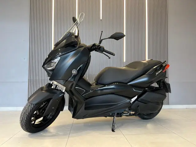 Moto Yamaha XMax 2022 250 (ABS)