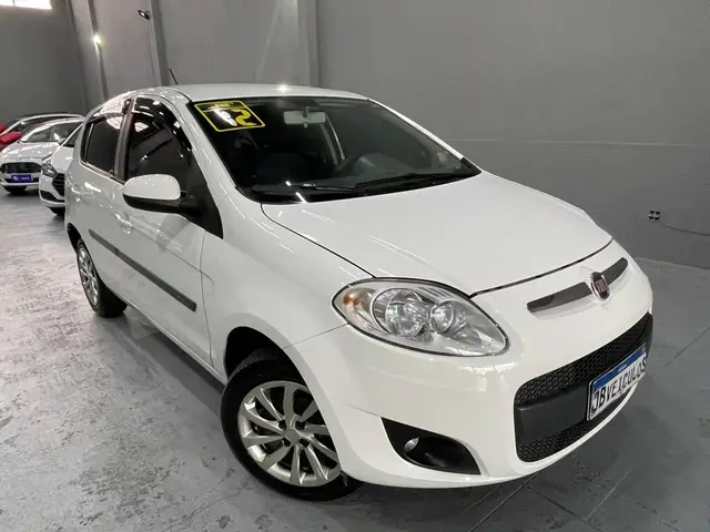 Carro Fiat Palio 2012 Attractive 1.4 8V (Flex)