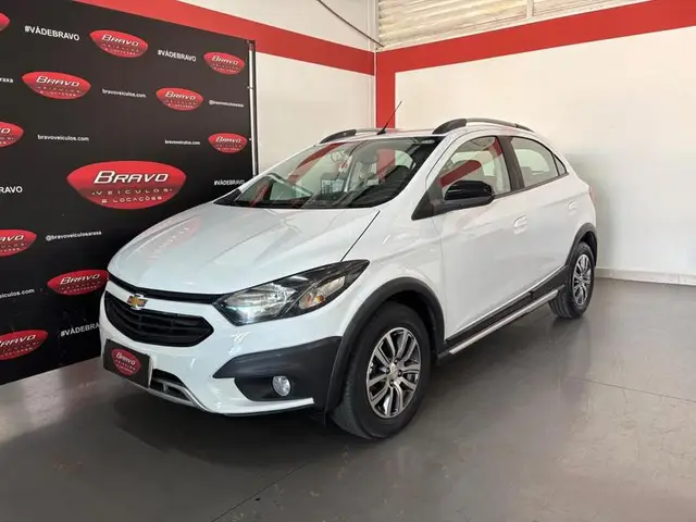 Carro Chevrolet Onix 2018 1.4 Activ SPE/4