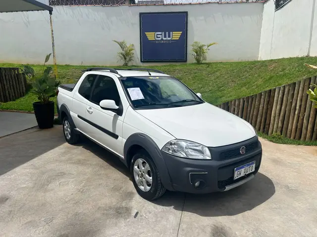 Carro Fiat Strada 2018 Hard Working 1.4 (Flex) (Cabine Dupla)