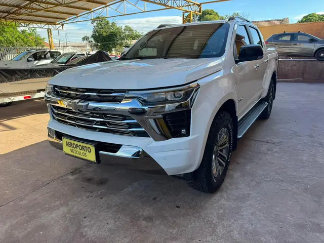 Carro Chevrolet S10 Cabine Dupla 2025 High Country 2.8 Turbodiesel AT