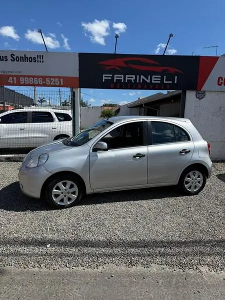 Carro Nissan March 2013 1.6 16V SV (Flex)