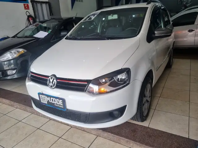 Carro Volkswagen SpaceFox 2014 Trend iMotion 1.6 8V (Flex) (Aut)