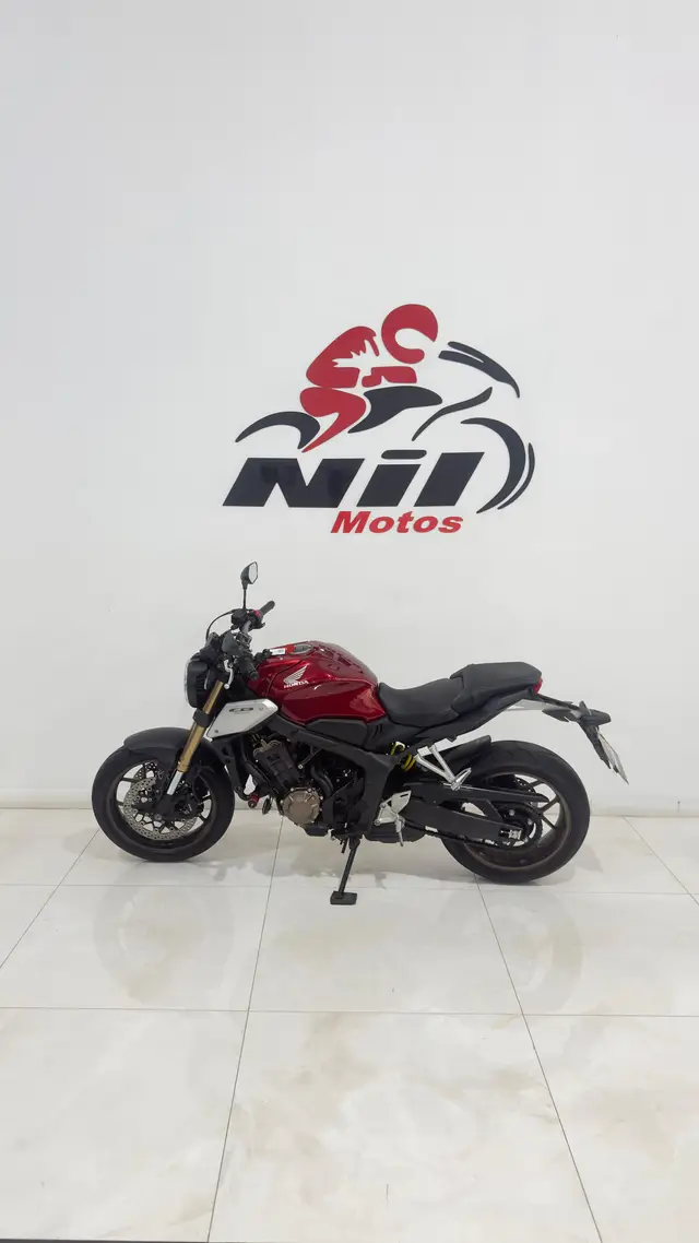 Moto Honda CB 650R 2023 (ABS)