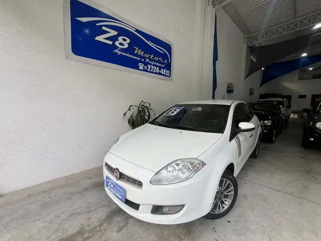 Carro Fiat Bravo 2013 Essence 1.8 16V (Flex)