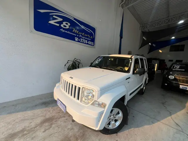 Carro Jeep Cherokee 2012 Sport 3.7 V6 4WD