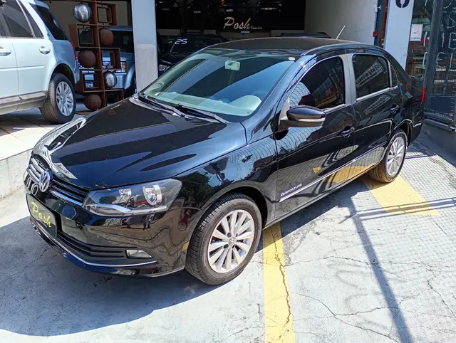 Carro Volkswagen Voyage 2016 1.6 VHT Highline (Flex)