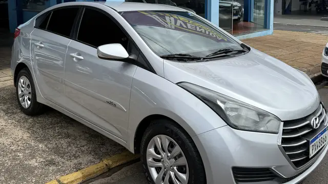Carro Hyundai HB20S 2017 1.6 Comfort Plus (Aut) (Flex)