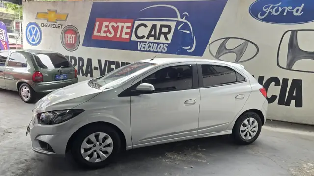 Carro Chevrolet Onix 2019 1.0 LT SPE/4