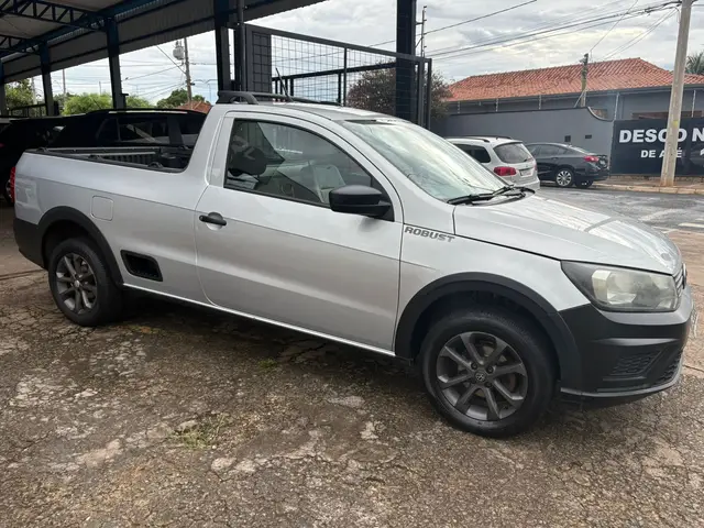 Carro Volkswagen Saveiro 2017 Robust 1.6 MSI CS (Flex)