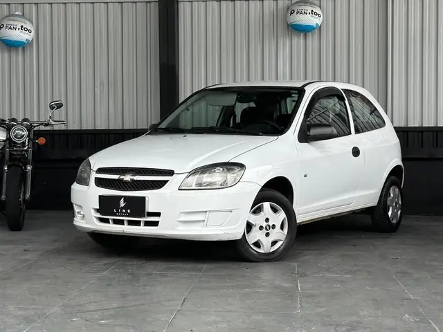 Carro Chevrolet Celta 2013 LS 1.0 (Flex) 2p