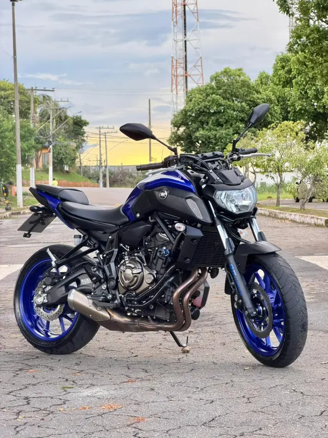 Moto Yamaha MT-07 2025 ABS