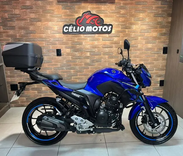 Moto Yamaha Fazer FZ25 2025 Connected