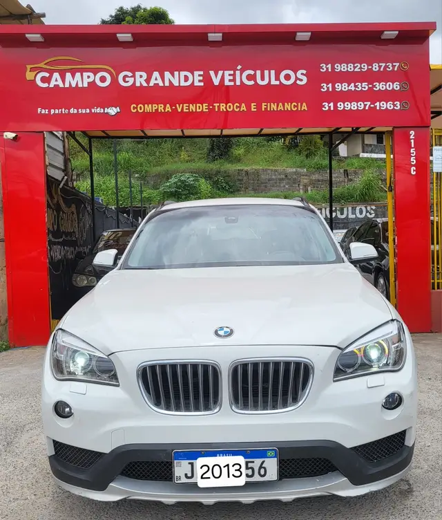 Carro BMW X1 2013 2.0 16V sDrive18i