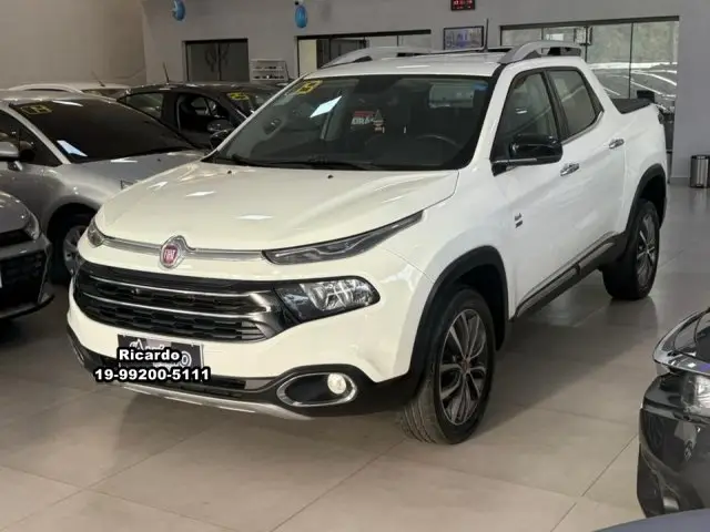 Carro Fiat Toro 2019 Volcano 2.0 diesel AT9 4x4