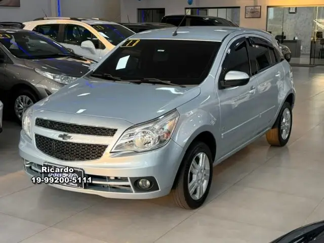 Carro Chevrolet Agile 2011 LTZ 1.4 8V (Flex)