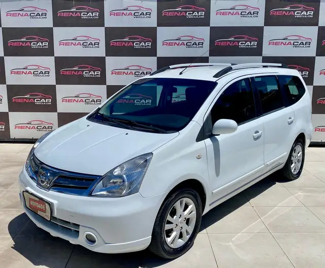 Carro Nissan Grand Livina 2014 SL 1.8 16V (flex) (aut)