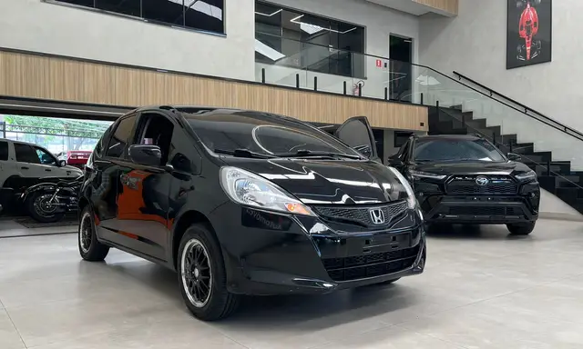 Carro Honda Fit 2014 DX 1.4 (Flex)