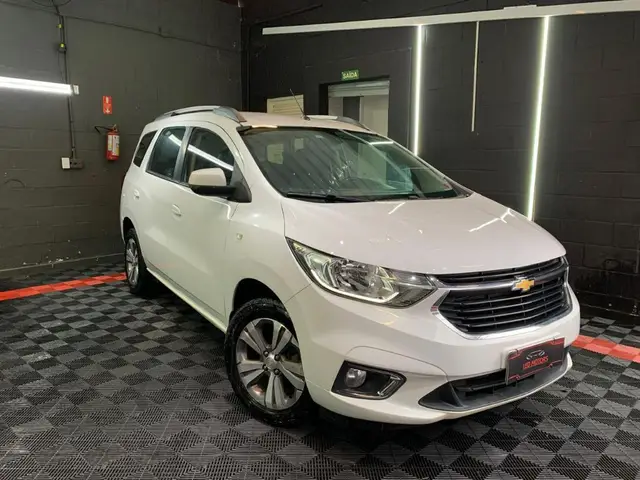 Carro Chevrolet Spin 2024 Premier 1.8 (Aut.)