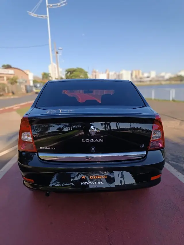 Carro Renault Logan 2011 Expression 1.0 16V (flex)