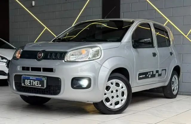 Carro Fiat Uno 2016 Attractive 1.0 (Flex) 4p