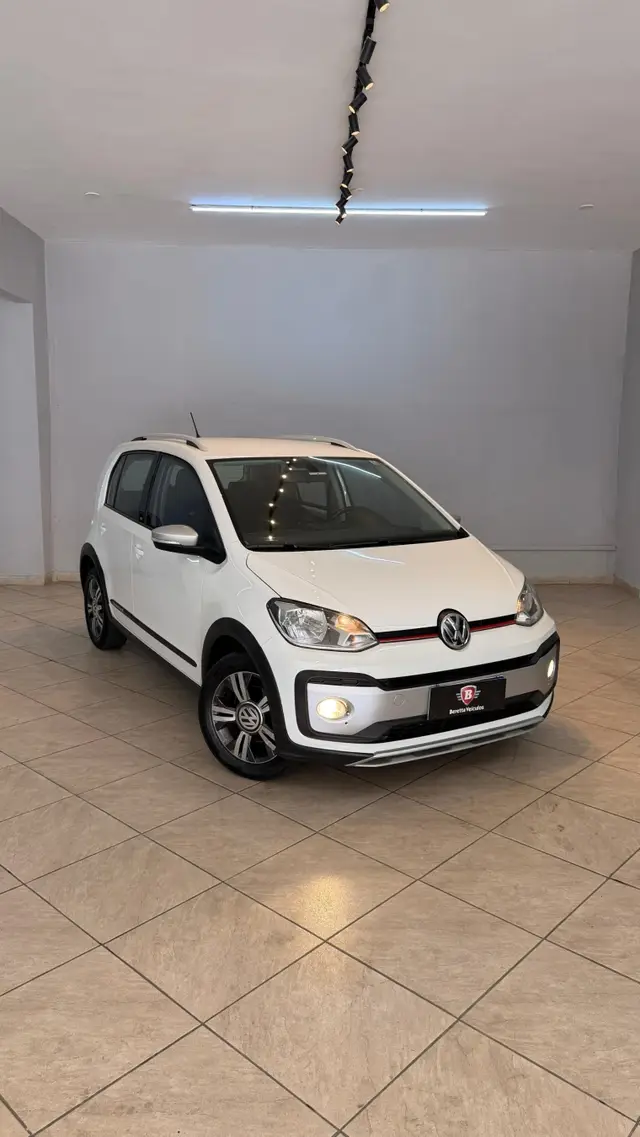 Carro Volkswagen Up! 2018 1.0 12v TSI E-Flex Cross